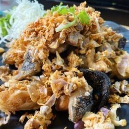 ปลาคังทอดกระเทียม