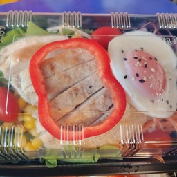 ตัวกลมขายสลัด ตลาดพูนทรัพย์