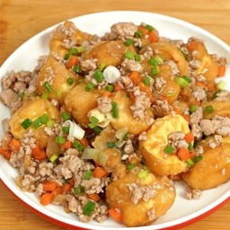 เต้าหู้ทรงเครื่ิอง(น้ำ)