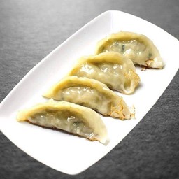 GRILLED SHRIMP GYOZA/เกี๊ยวซ่ากุ้งย่าง