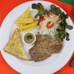 สเต็กสันนอกหมูพริกไทยดำ