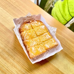 ปังปิ้งเนยนม