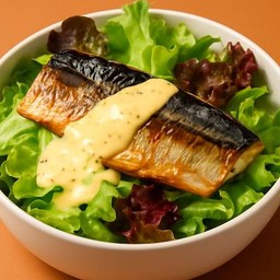 สลัดปลาซาบะซีฟู้ดครีมสลัด