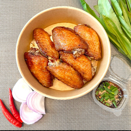 ปีกไก่ย่าง จิ้มแจ่ว