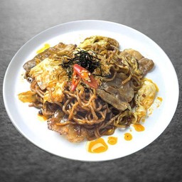 MALA YAKISOBA PORK/หม่าล่า ยากิโซบะหมู