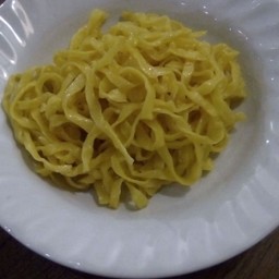 เส้นข้าวซอย