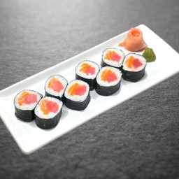MAGURO SALMON MAKI/มากุโร่แซลมอน มากิ