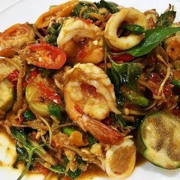 ผัดฉ่าทะเลรวมมิตร