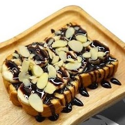 ปังปิ้งกล้วยหอม ช็อก อัลมอนด์