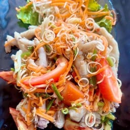ยำตีนไก่