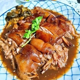 ข้าวขาหมูยายส้มแป้น