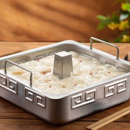 หม้อไฟน้ำซุปสามสหาย