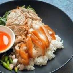 ขาหมูติดพุง สาย 5