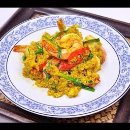 กุ้งผัดผงกระหรี่