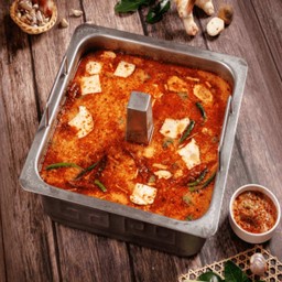 หม้อไฟน้ำซุปต้มยำกุ้งมันกุ้ง