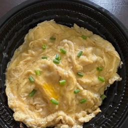 ข้าวไข่ข้นหอมเนย(ไข่2ใบ)