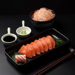 ซาซิมิ 100g +โชยุ วาซาบิ