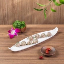 ลูกชิ้นหมูผักชี