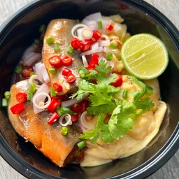 ข้าวไข่ข้น ยำปลากระป๋อง
