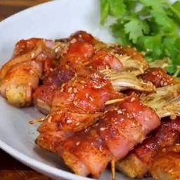 เห็ดเข็มพันเบคอนย่าง