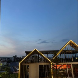 ยืนหนึ่งหมูกระทะ กรีนพาร์ค