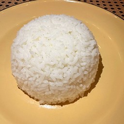 ข้าวสวย (Steamed Rice)