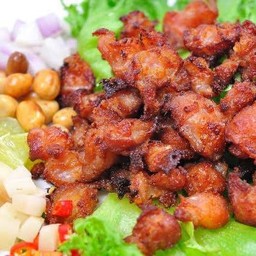 แหนมเอ็นข้อไก่ทอด