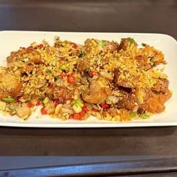 สามชั้นคั่วพริกเกลือ