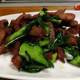 เนื้อแดดเดียวทอด