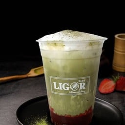 มัจฉะลาเต้สตรอเบอร์รี่