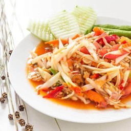 EAT BY อี๊ด (กระหน่ำแซ่บ ถนนบันเทิงเก่า) อาหารตามสั่ง ส้มตำ ยำ ไอศครีม