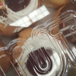 แป้งโดนัทหน้าบลูเบอรี่