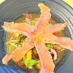 ยำแซ่บแซลมอน