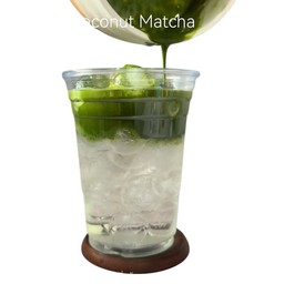 มัทฉะ มะพร้าว