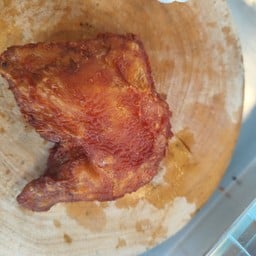 ไก่ทอดหาดใหญ่ ปากซอย วัดพระเงิน