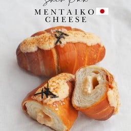 Shi-o-pan (Mentaiko Cheese) (ไข่ปลาเมนไทโกะและมอสซาเรลล่าชีส)