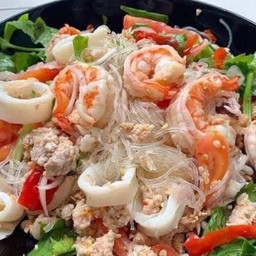 ยำรวมมิตรวุ้นเส้น