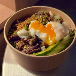 ข้าวหน้าเนื้อย่างไทยวากิว (90 กรัม)