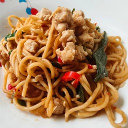 สปาเก็ตตี้ขี้เมาไก่