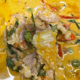 พะแนงหมู