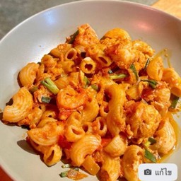 มักกะโรนีรวมมิตรทะเล