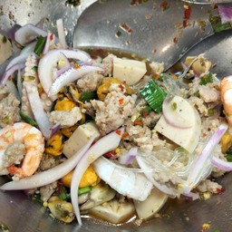 ยำวุ้นเส้นรวมมิตร