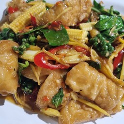 ผัดฉ่าปลากะพง