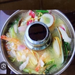 ต้มยำโป๊ะแตก
