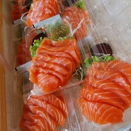 ซาซิมิแซลมอน