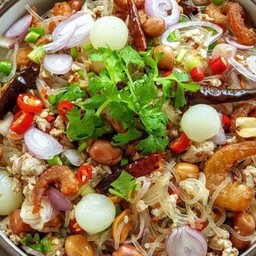 ยำวุ้นเส้นโบราณ