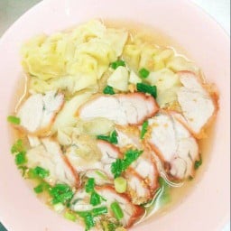 บะหมี่เกี๊ยวฟลุ๊ค ซอยกิ่งสวายเรียง