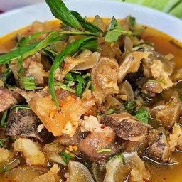 ต้มยำตีนควายพริกลาบ
