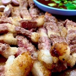 เสือร้องไห้ ย่าง