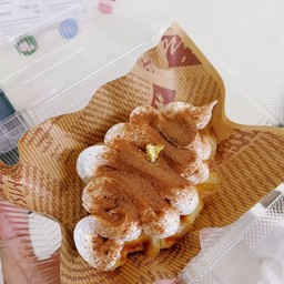 ครอฟเฟิล วิปครีม ภูเขาไฟ